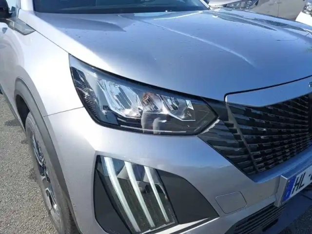 Peugeot 2008 hybrid 110 e-dcs6 — photo 16