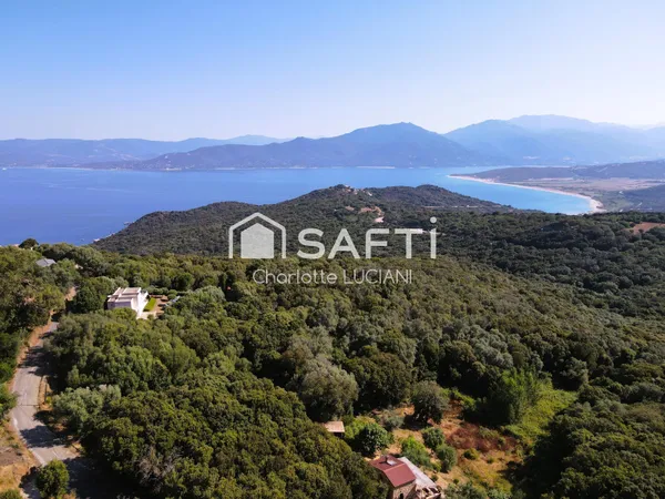 Appartement dans maison Contemporaine vue Mer