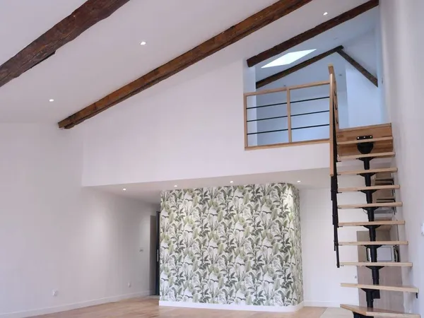 Appartement 2 pièces 76 m²
