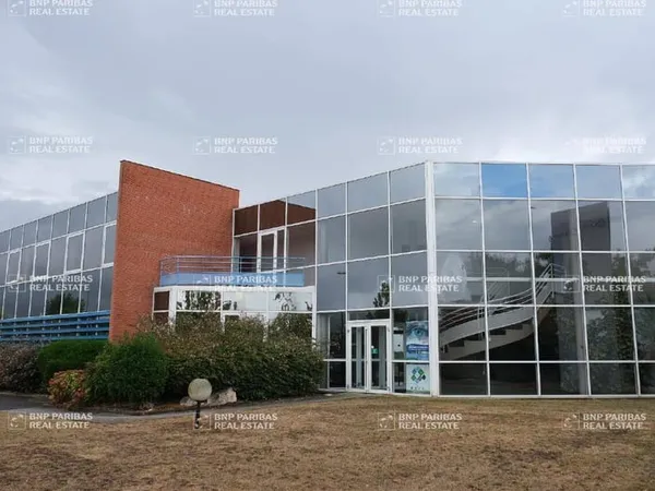 Bureaux 487 m²