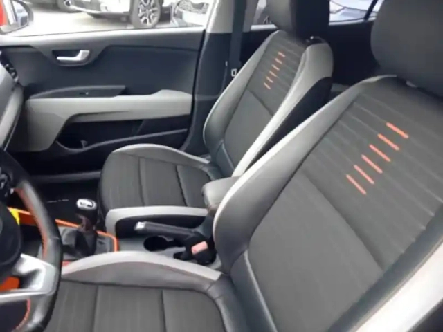 Kia Stonic 1.0 t-gdi 100ch isg design euro6d-t — photo 10