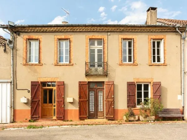 Maison 10 pièces 182 m²