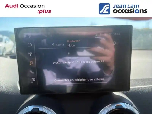 Audi Q2 35 tfsi 150 s tronic 7 — photo 16