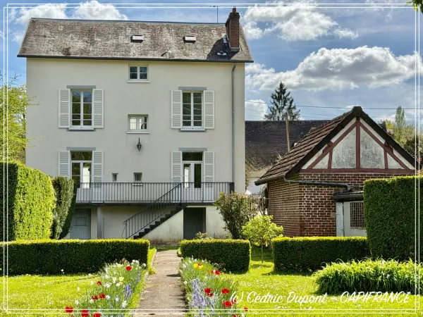 Maison 8 pièces 197 m²