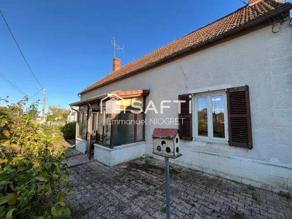 Ancienne maison de 82m² sur un terrain de 747m²