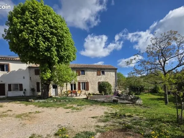 Maison entièrement rénovée