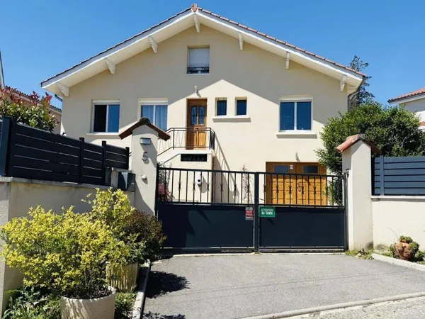 Pavillon 5 pièces 119 m²