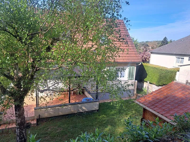 Photo 12