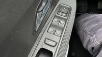 Dacia Sandero 1.0 TCe 90ch Stepway Confort -22 — photo 18