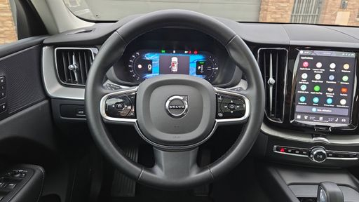Volvo XC60 T6 Recharge 2.0 Ti 253 Plug in Hybrid 145 AWD Geartronic8 - Plus Style Dark – 2024 – 42063 km – Hybride rechargeable – Boîte Automatique — photo 62