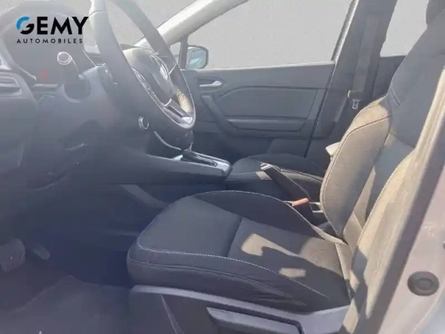 Renault Captur tce 130 edc fap — photo 9