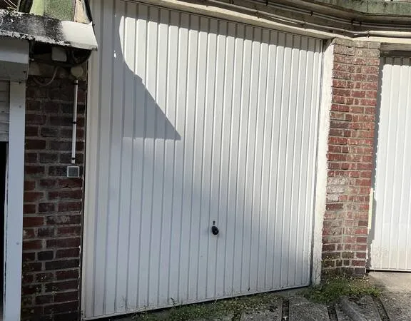 Garage/Parking
