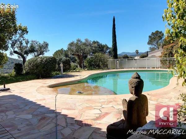 Propriété 7 pièces 204 m²
