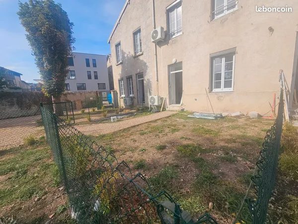 Apt t3 rez de jardin beauzac