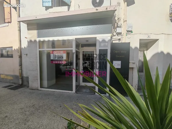 Murs commerciaux 77 m² Entraigues-sur-la-Sorgue