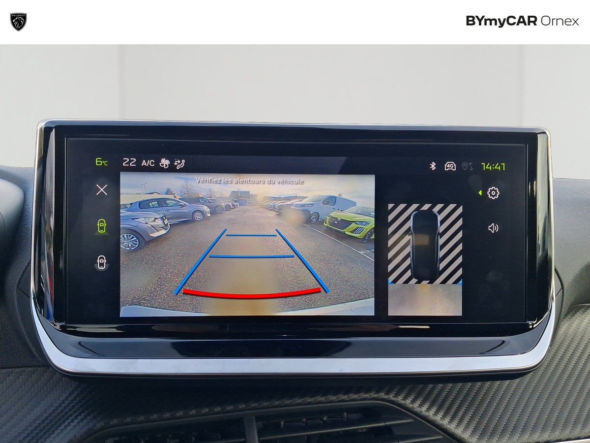 Peugeot 2008 Hybrid 145 e-DCS6 — photo 25