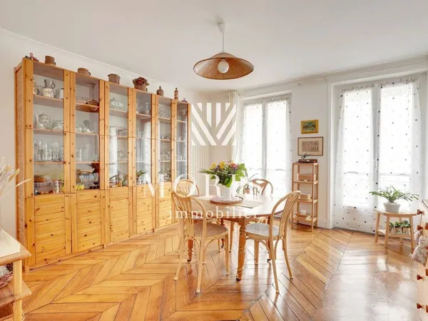 Appartement 6 pièces 135 m²