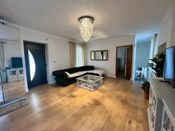 Maison 6 pièces 137 m²