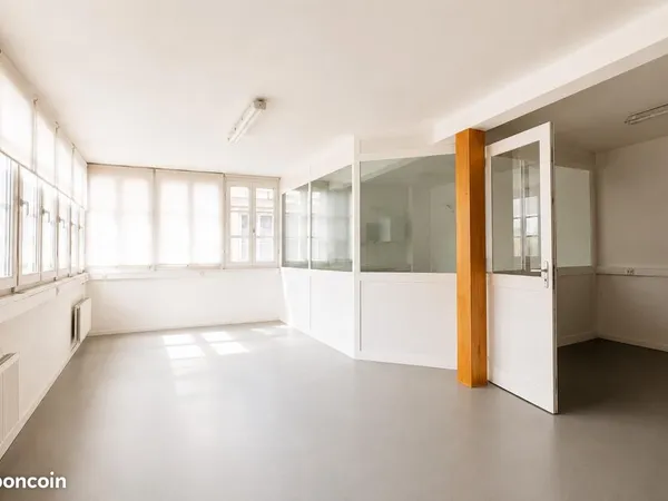Local commercial 355 m²