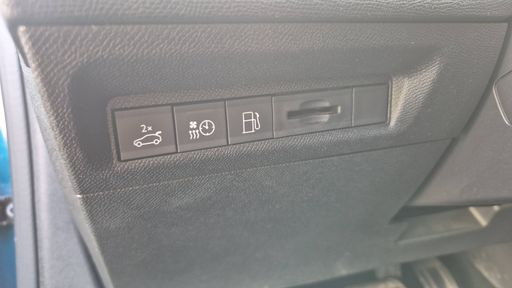 Peugeot 408 1.6 THP 225 Hybrid e-EAT8 - GT – 2022 – 58085 km – Hybride rechargeable – Boîte Automatique — photo 21