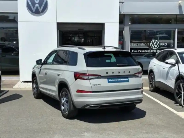 Skoda Kodiaq 2.0 tdi 150ch scr sportline dsg7 7 places — photo 3
