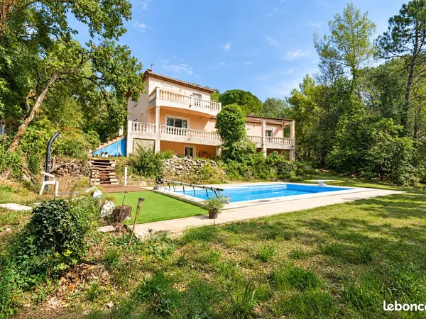 Maison 7 pièces 154 m²