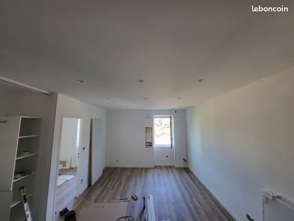 À LOUER - Appartement T2 de 44 m² - Fontaine-sur-Saône (69270)