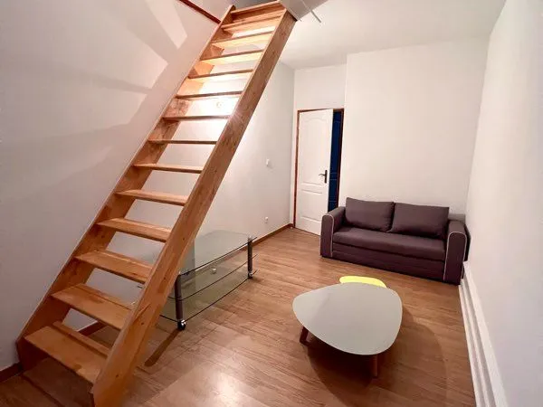 STUDIO équipée