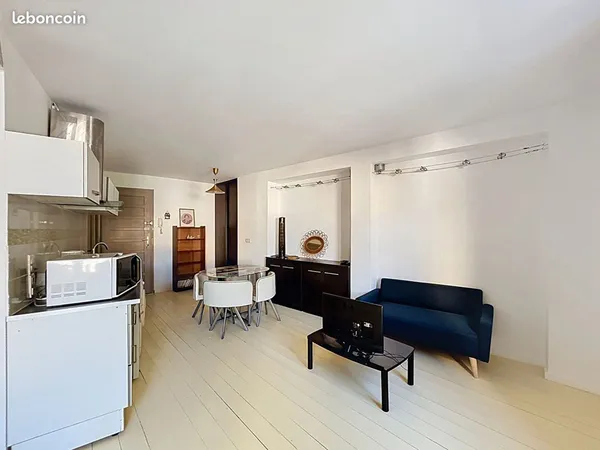Studio 1 pièce 32 m²
