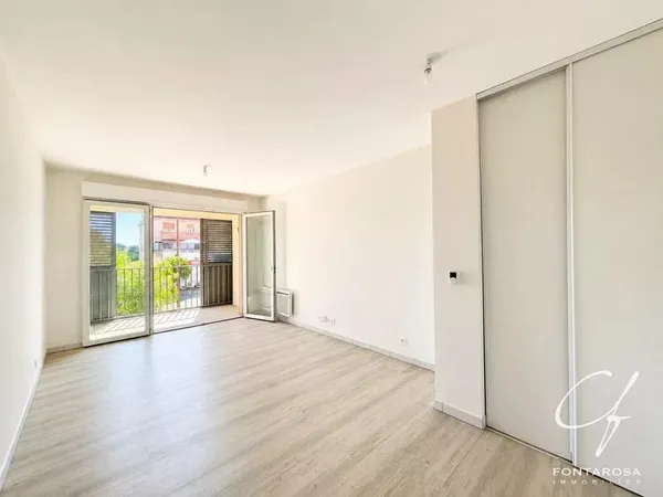 Appartement 3 pièces - Fréjus