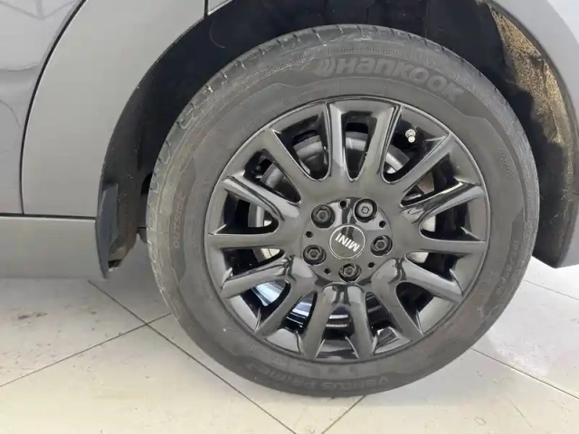 Mini Mini hatch 5 portes cooper 136 ch dkg7 — photo 107
