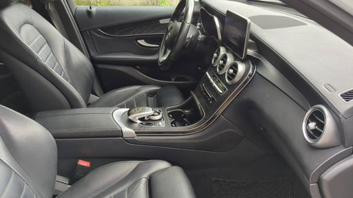 Mercedes GLC 250 d 204 4Matic 9G-Tronic - Fascination – 2018 – 115854 km – Diesel – Boîte Automatique — photo 12