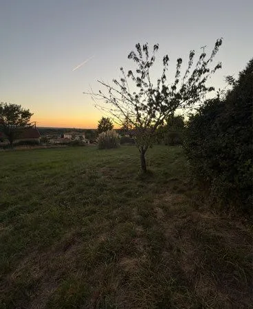 Vends terrain constructible Champcevinel