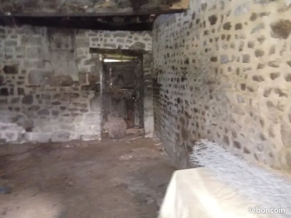 Vends maison a rénover