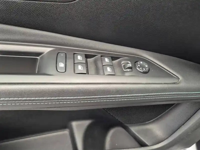 Peugeot 3008 puretech 130ch s&amp;s bvm6 — photo 37