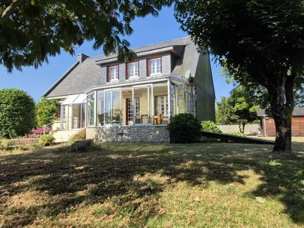 Maison 7 pièces 163 m²