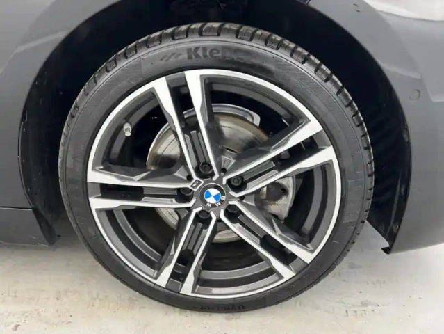 Bmw Serie 1 118da 150ch m sport + toit ouvrant + sièges — photo 21