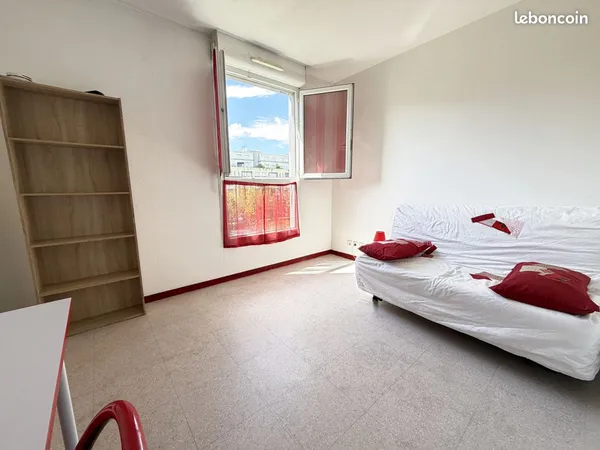 Studio 1 pièce 20 m²