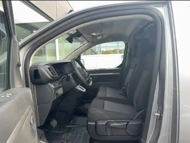 Peugeot Expert e- fgn m electrique 100kwh (136ch) batterie 75 kwh — photo 33