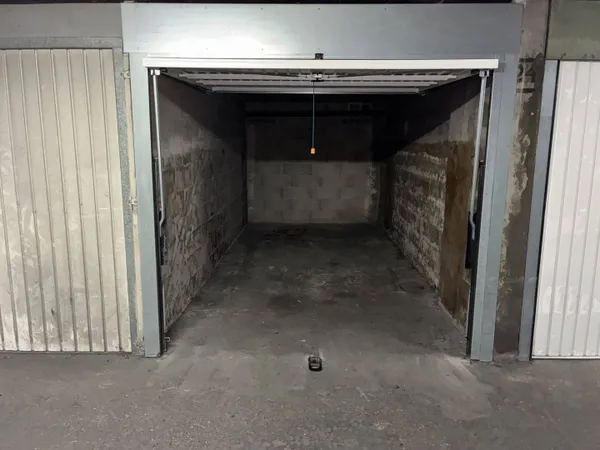 Parking 11 m²