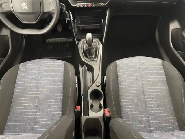 Peugeot 208 puretech 75 s&amp;s bvm5 — photo 26
