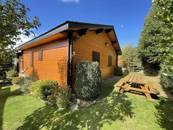 EYNE - A vendre magnifique chalet 4 faces en ossature bois