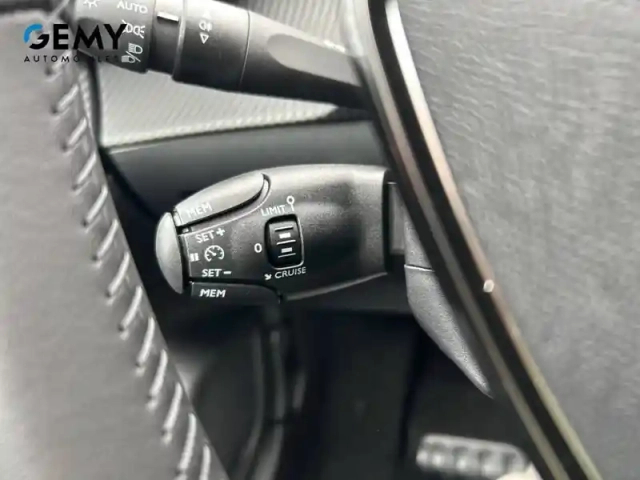 Peugeot 208 electrique 54 kwh 156ch — photo 20