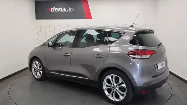 Renault Scenic tce 115 fap — photo 9