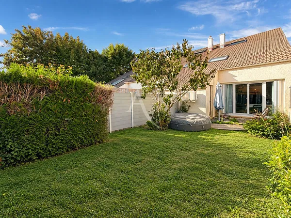 Maison 4 pièce(s) 83 m2