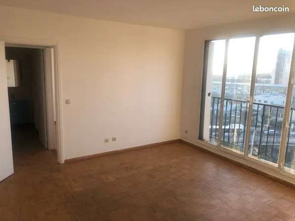 Apparemment pour investir