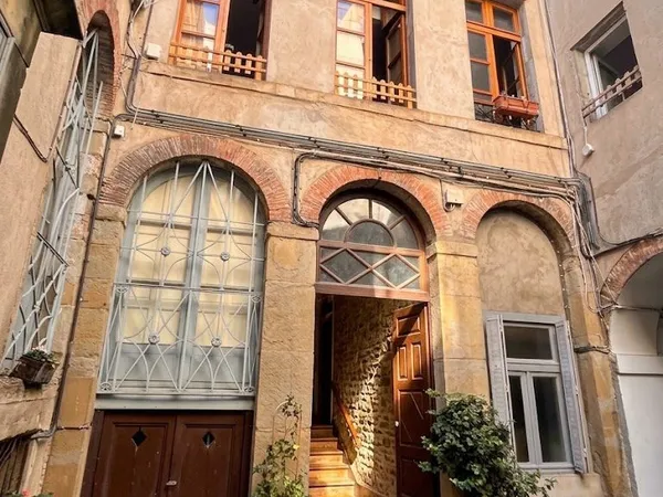 Côté Cour : Coup de coeur au centre de la Bastide Carcassonne