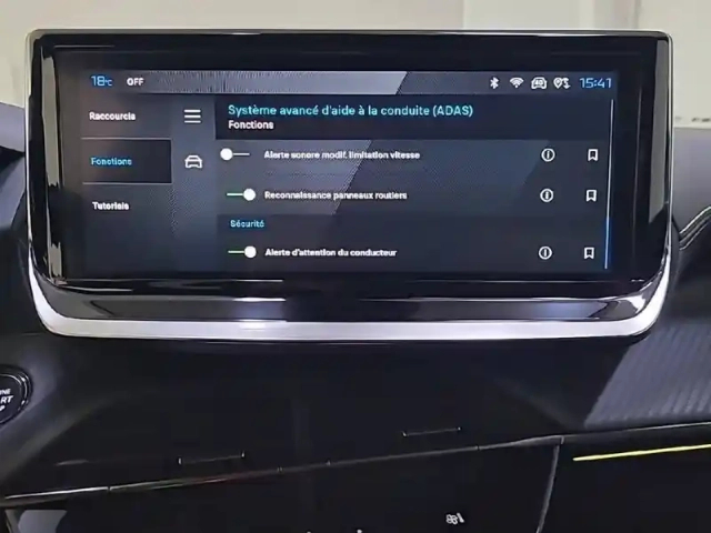 Peugeot 2008 hybrid 145 e-dcs6 — photo 112