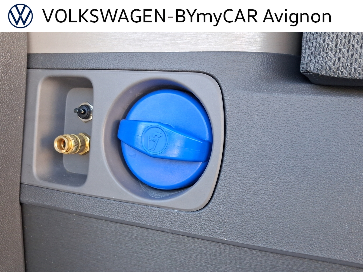 Volkswagen Utilitaires California 2.0 TDI 150 DSG7 — photo 36