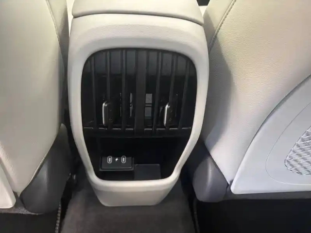 Hyundai Kona hybrid 141 — photo 21
